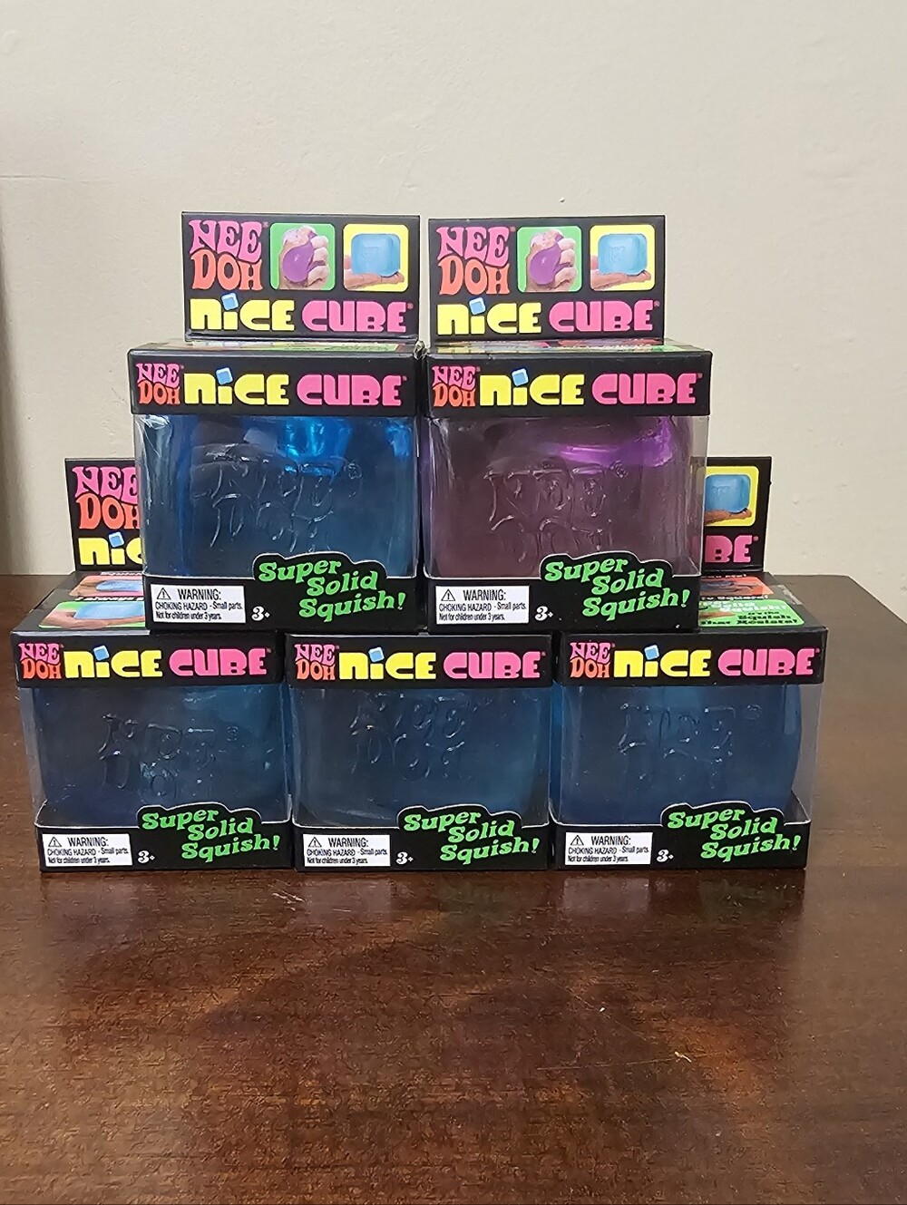 Needoh Cube